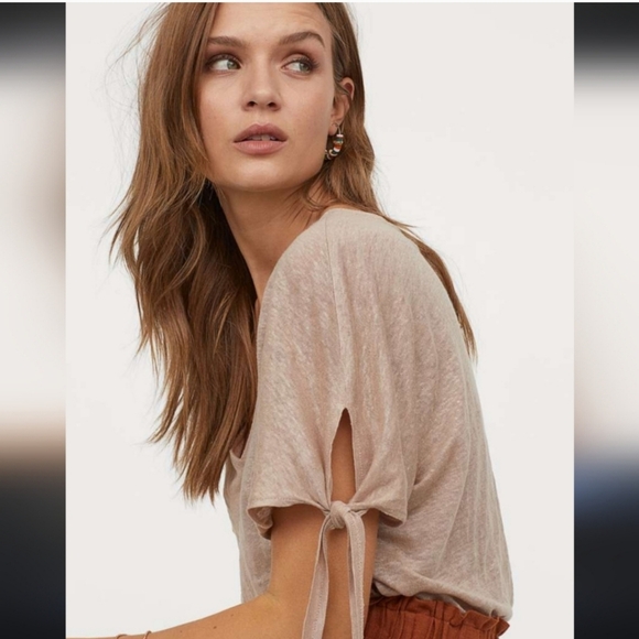 H&M Tops - NWT H&M Tan Tie Sleeve Linen Top